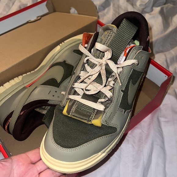 Nike dunks - Picture 2 of 2